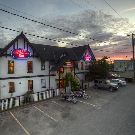 The Old Courthouse Inn Powell River Esterno foto