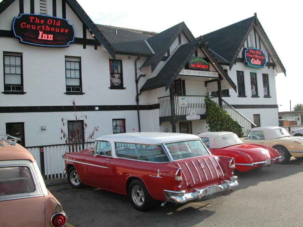 The Old Courthouse Inn Powell River Esterno foto