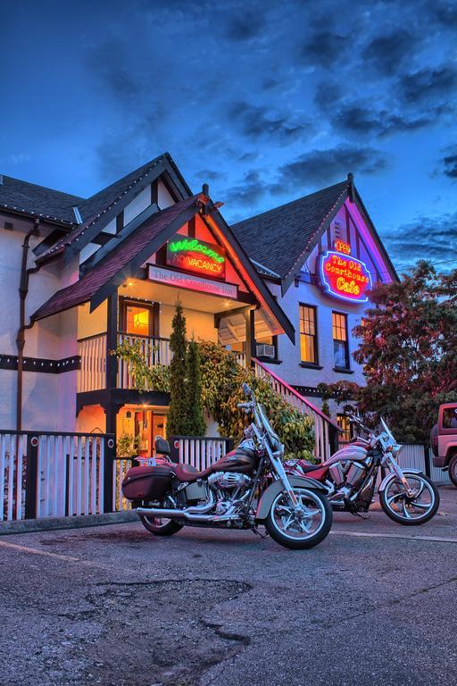The Old Courthouse Inn Powell River Esterno foto